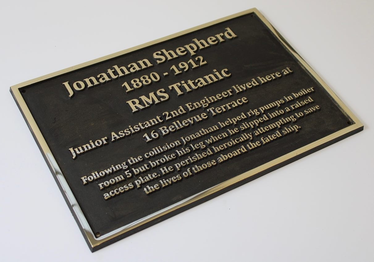 Memorial Plaques in Bronze