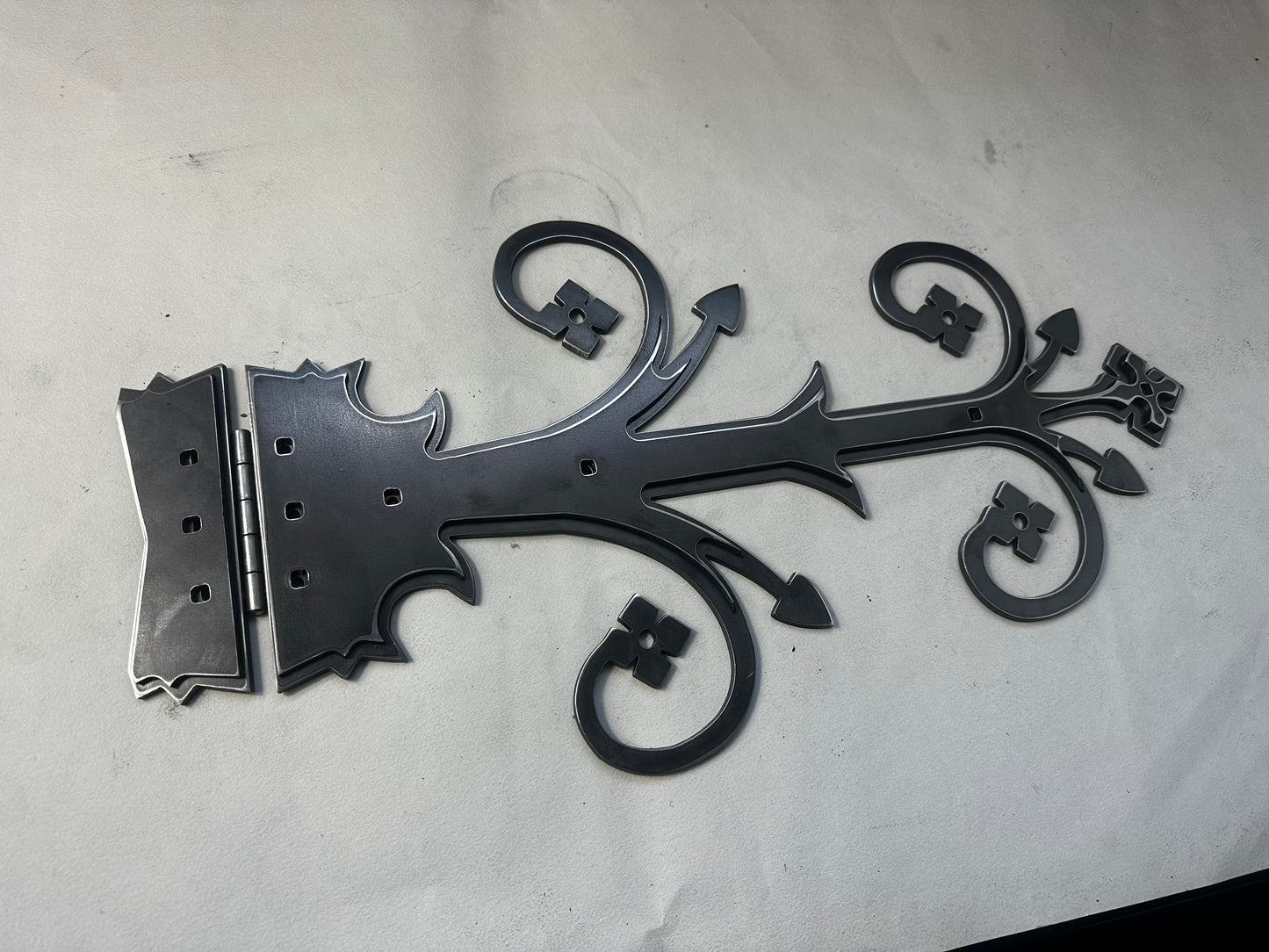 Decorative hinges