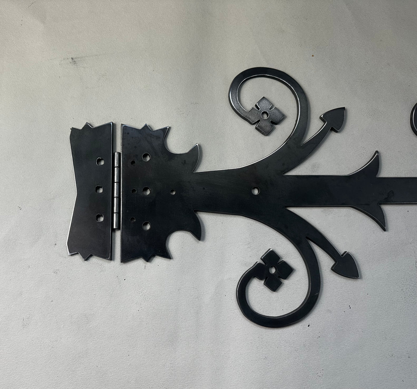 Decorative hinges