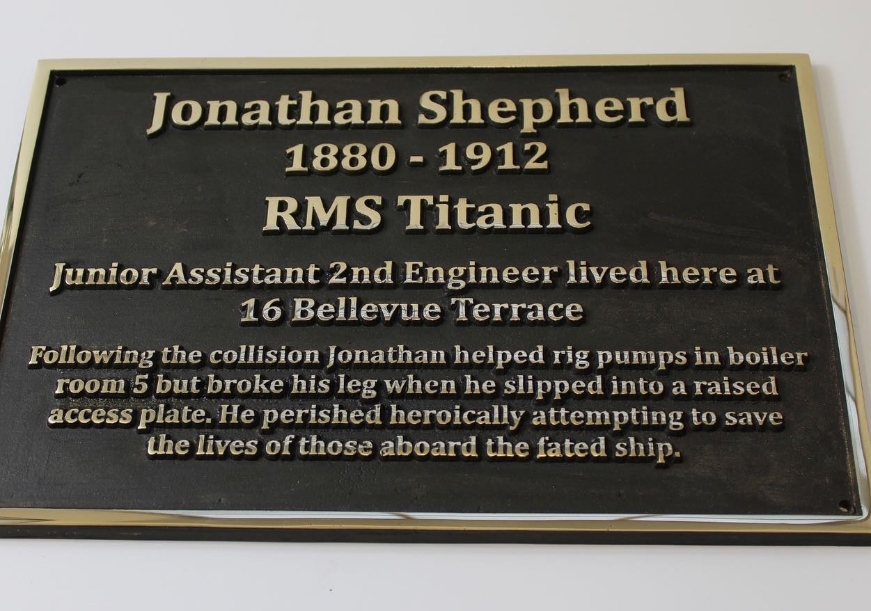 Memorial Plaques in Bronze