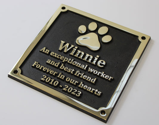 Memorial Plaques in Bronze for pets