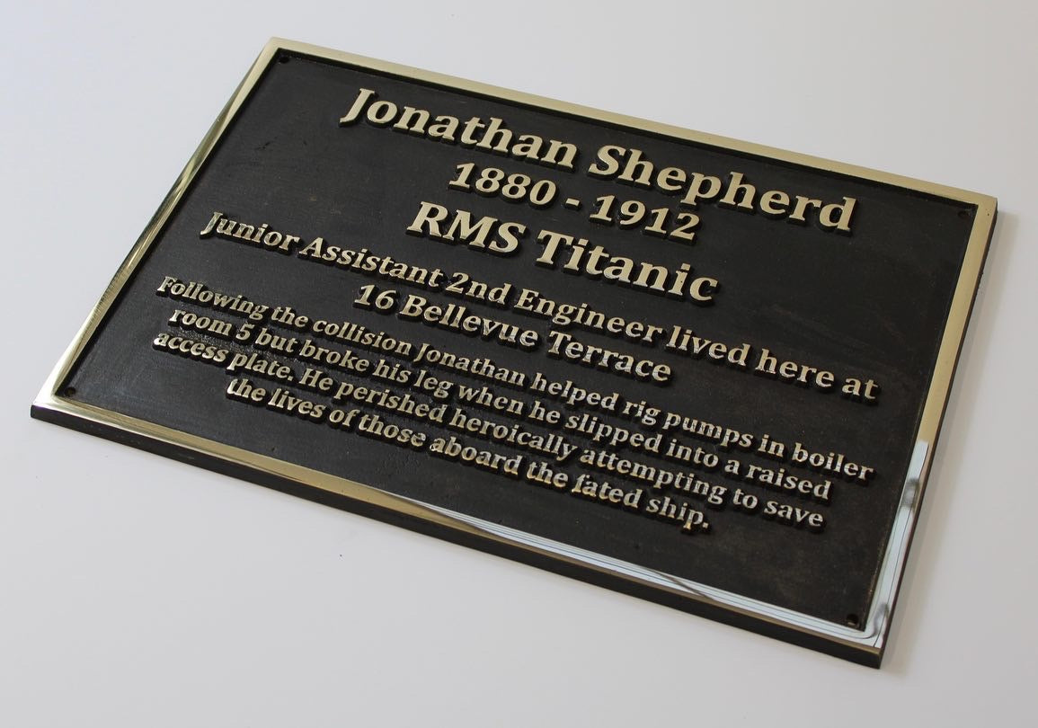 Memorial Plaques in Bronze