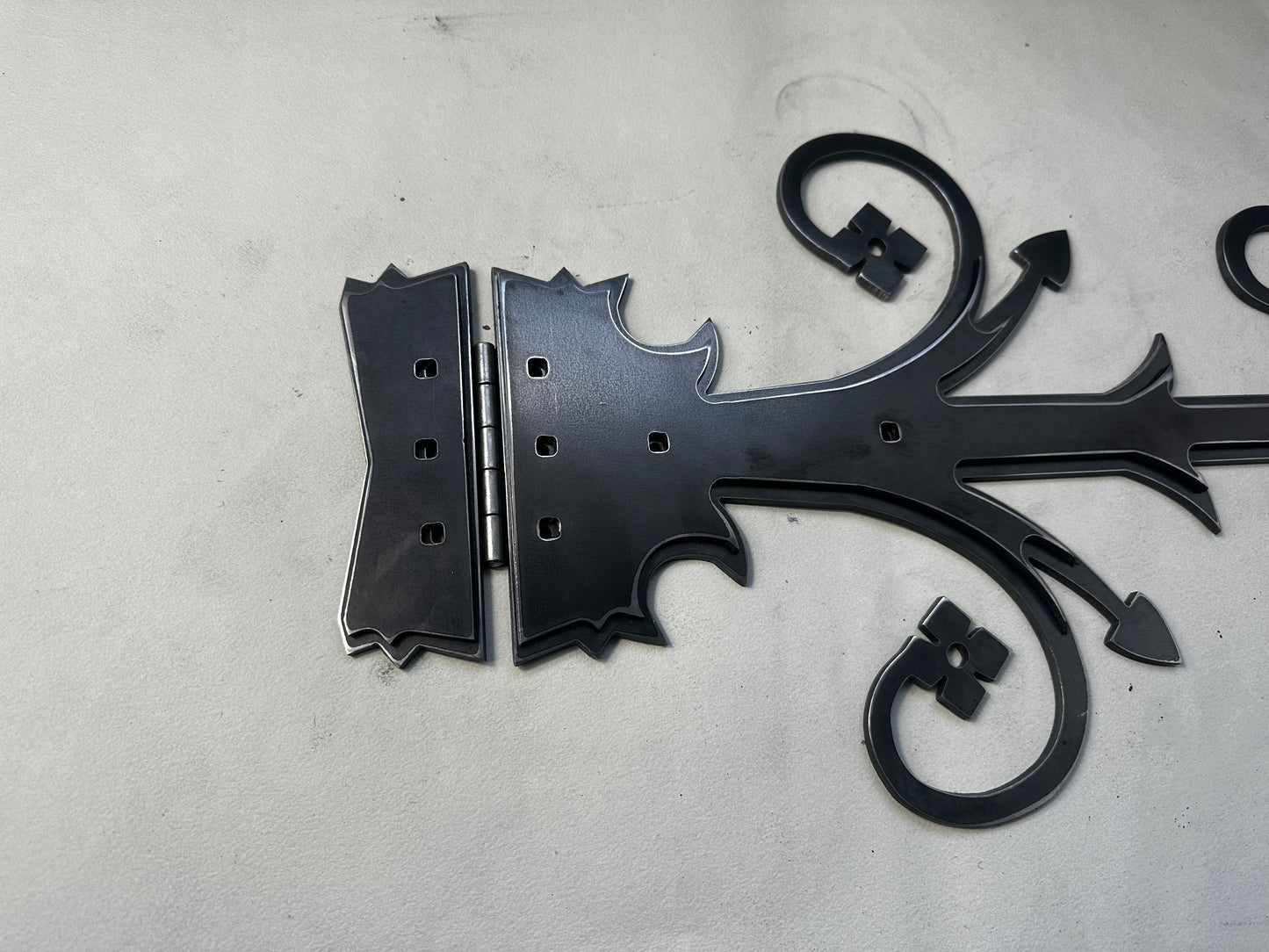 Decorative hinges