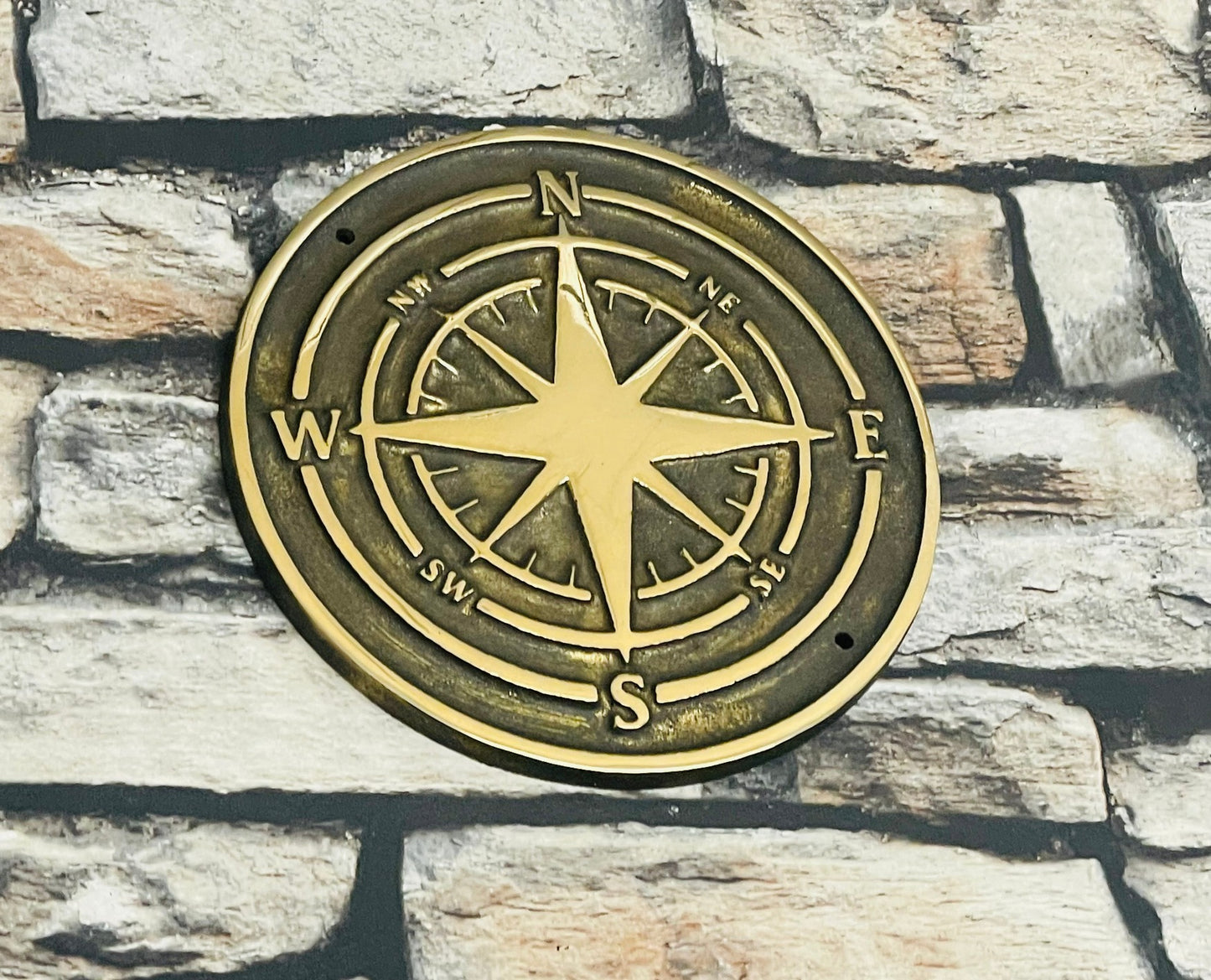 Garden Compass in bronze