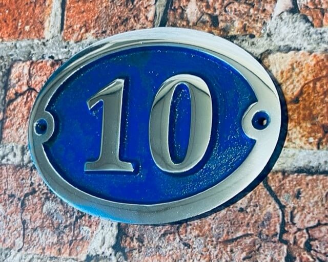 House number sign aluminium oval blue