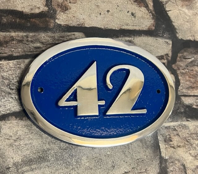 Art Deco Sign in Blue