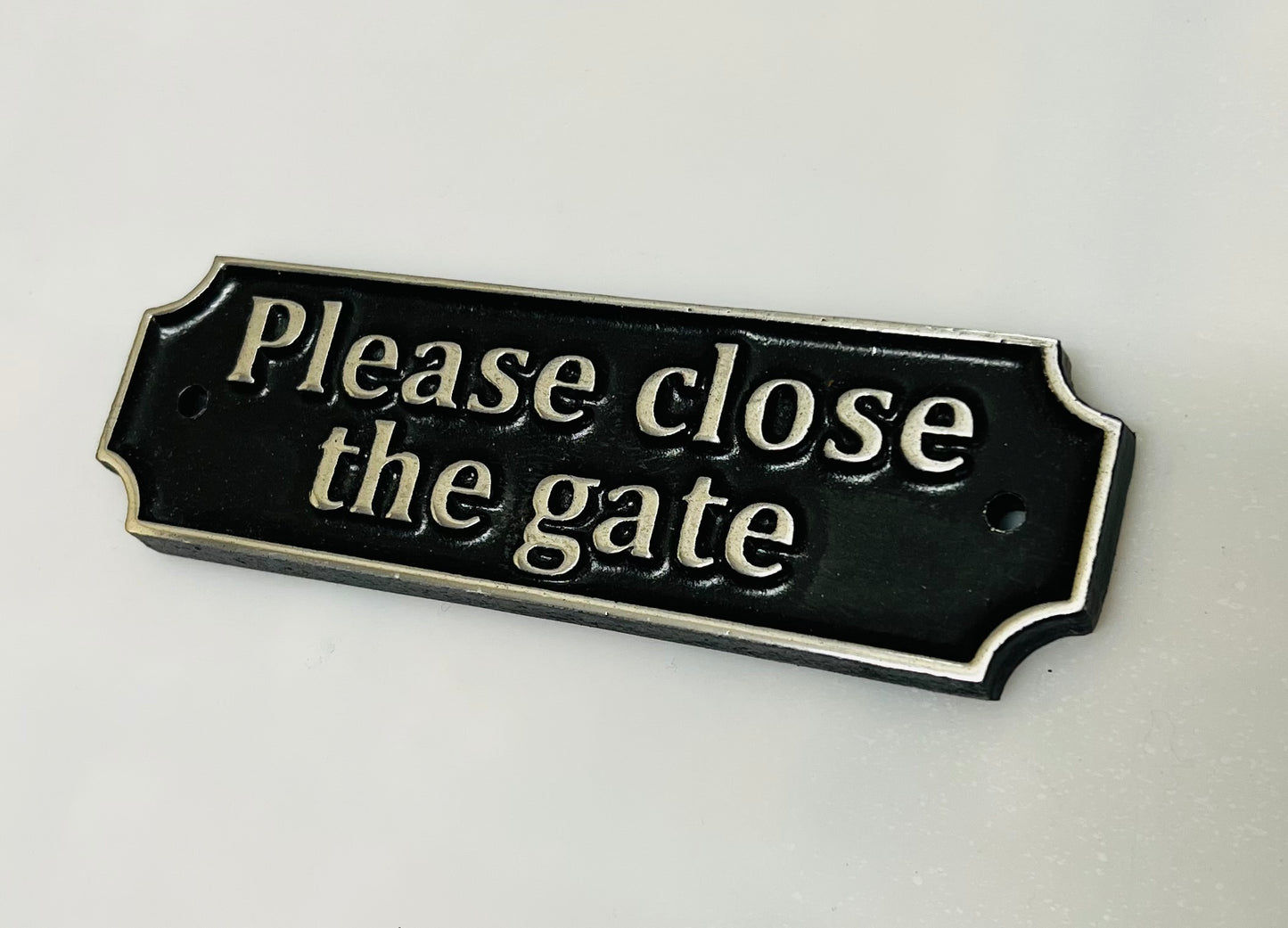 Garden Signs with Please close the gate