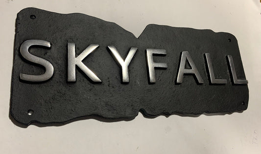 House name Sign Skyfall 007