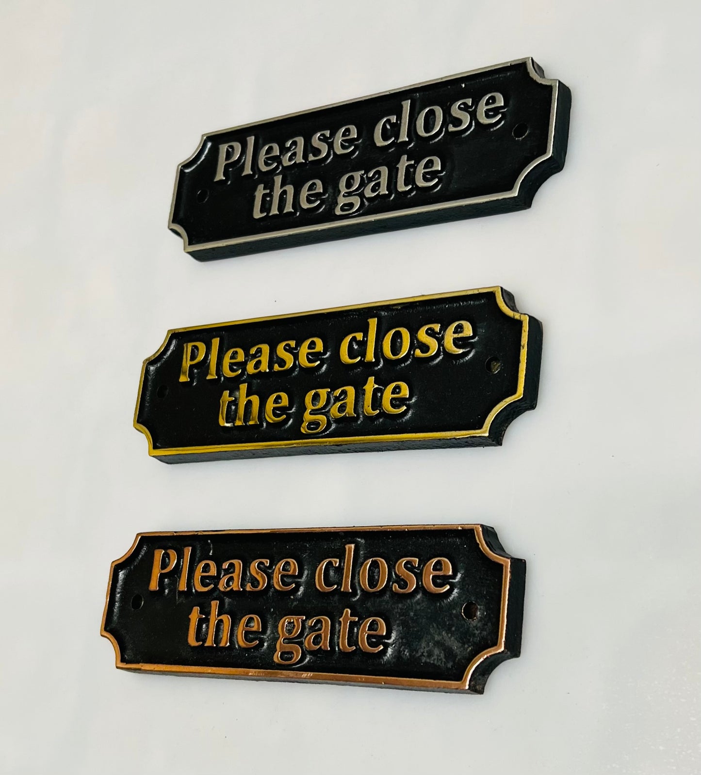 Garden Signs with Please close the gate