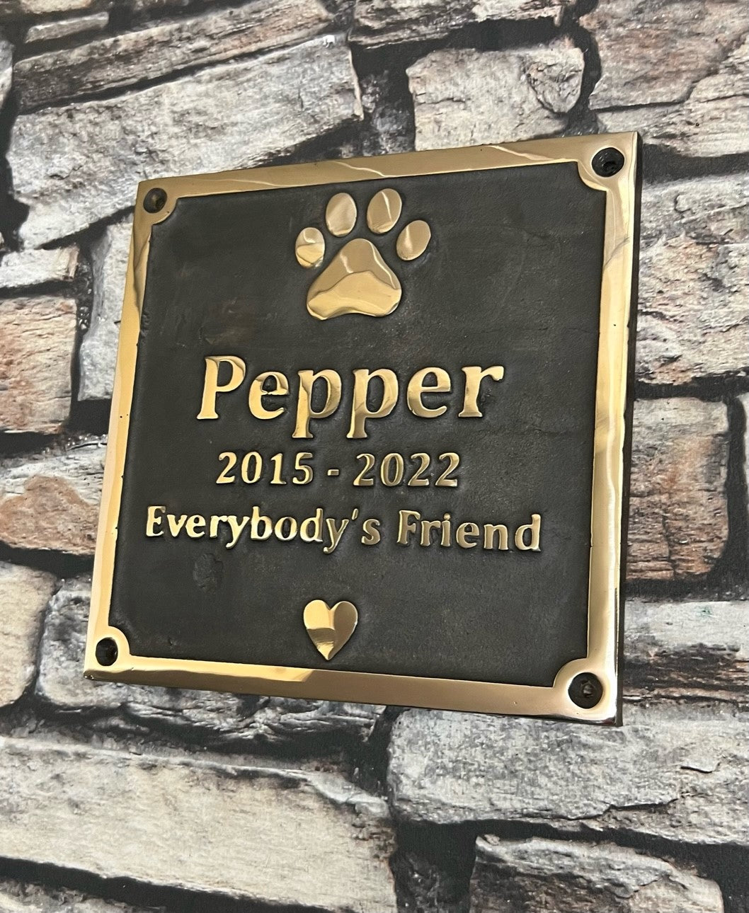 Memorial Plaques in Bronze for pets