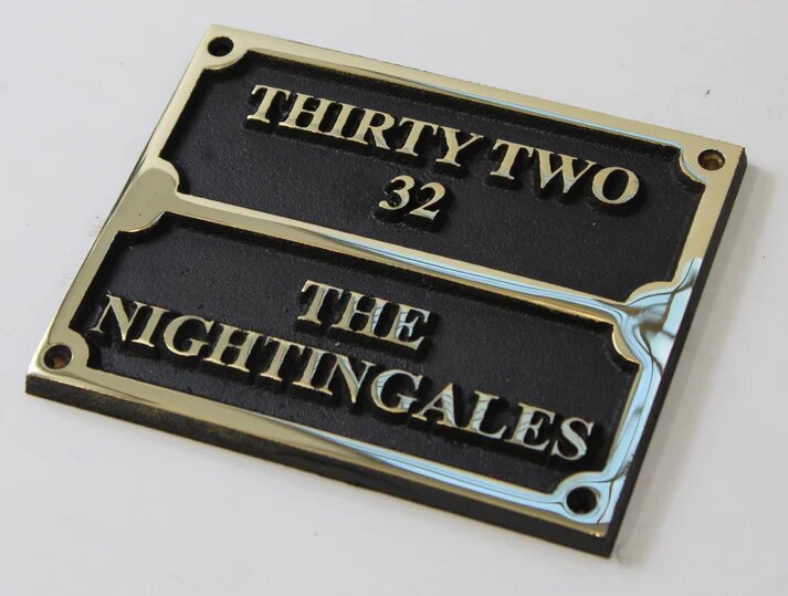 Unforgettable Signe Unforgettable Entrances: Bespoke Metal House Signs