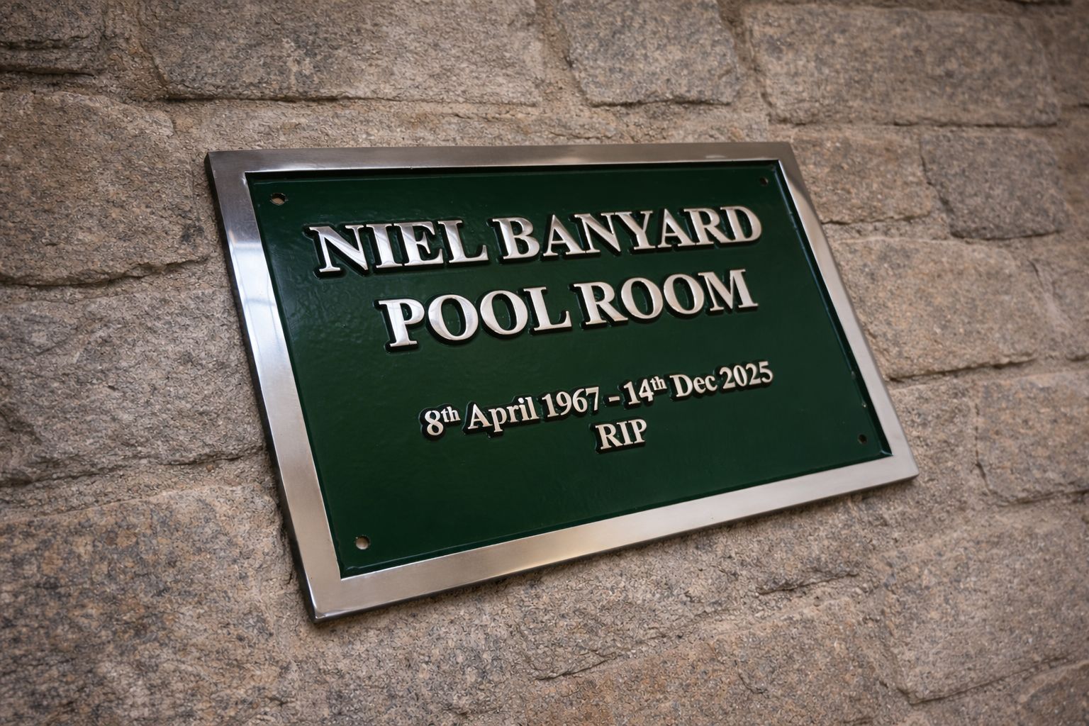 Memorial plaque in aluminium metal 