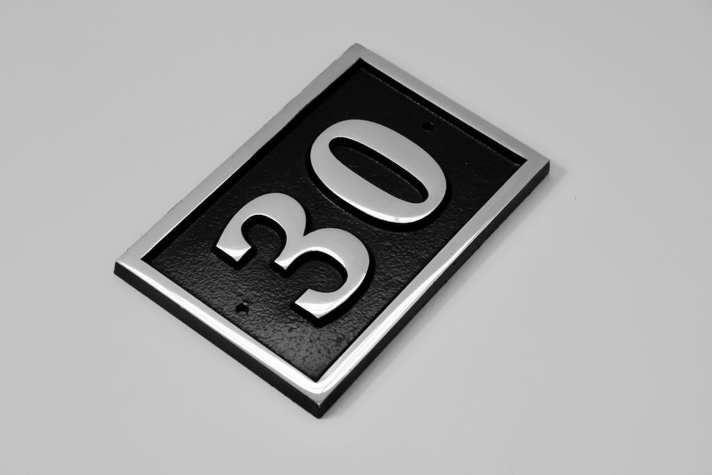 house number sign rectangle in black