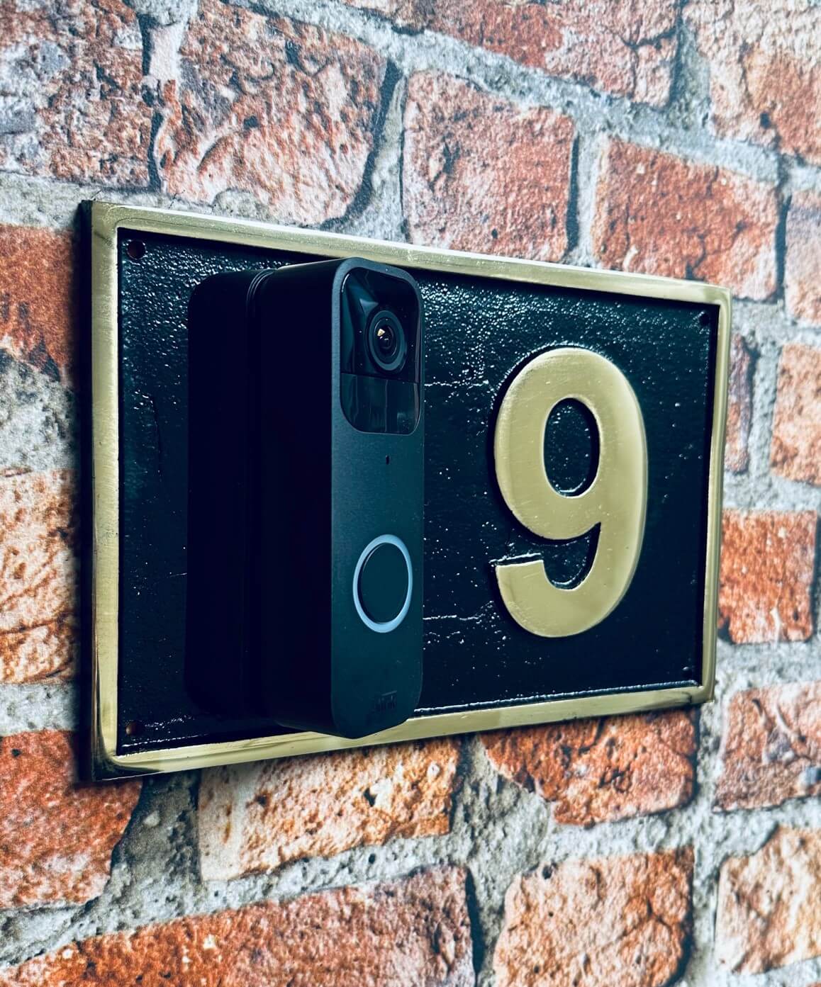 Modern address sign with smart doorbell