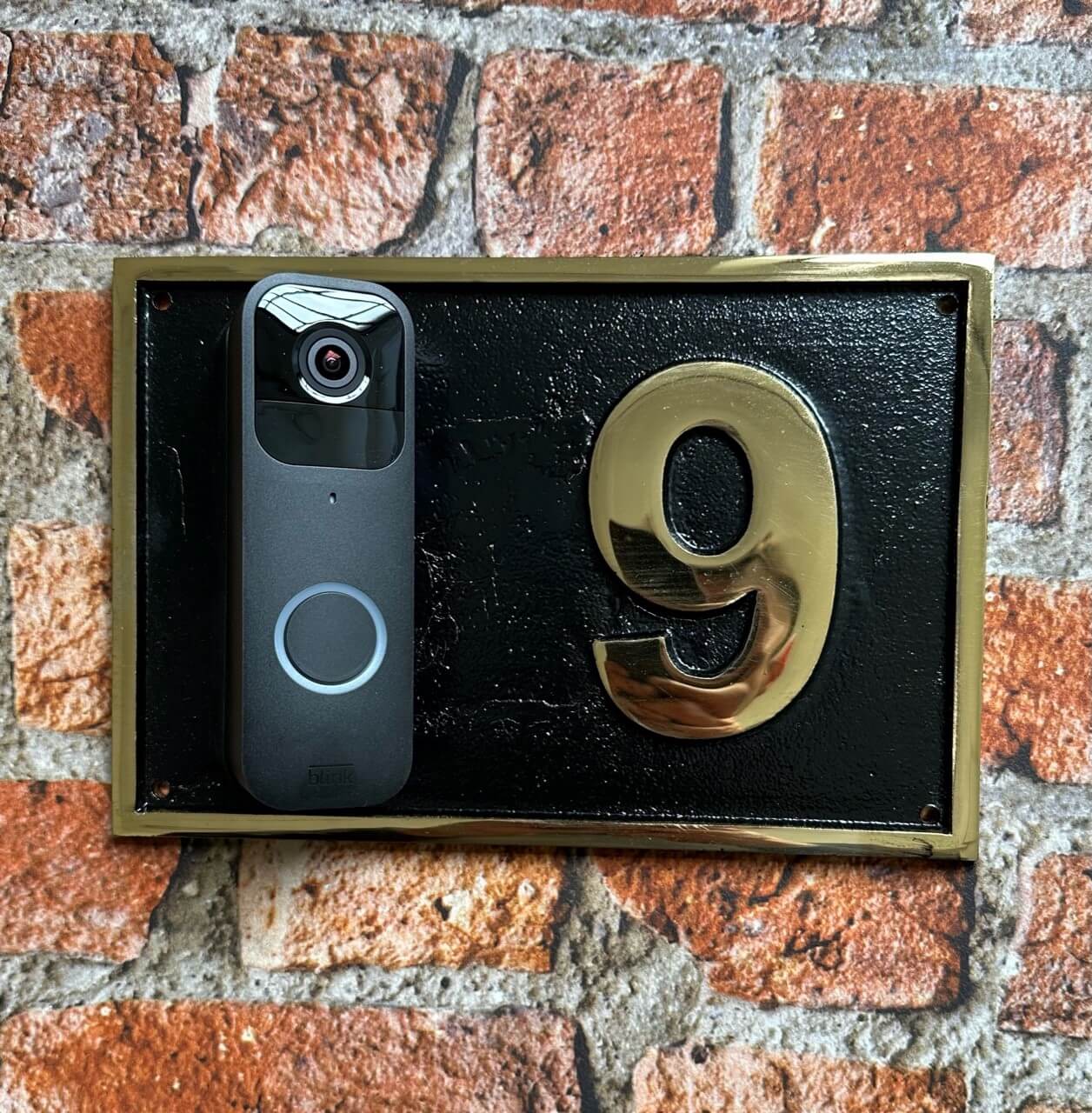 Modern address sign with smart doorbell