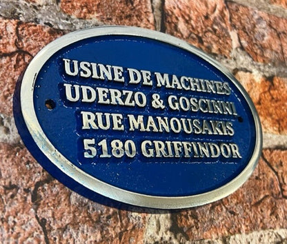 Custom Sign in Aluminium Oval shape blue