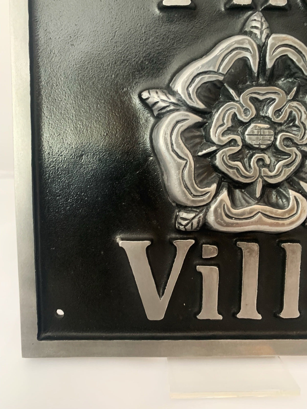 House name Sign with Tudor Rose