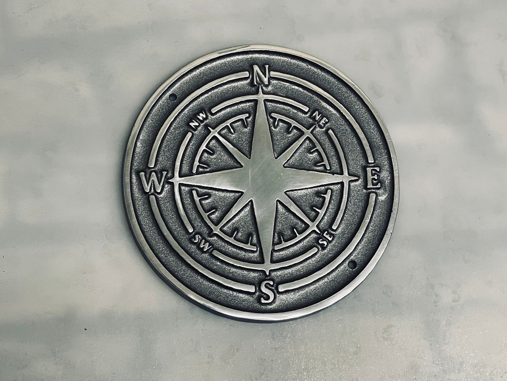 Garden Compass in Aluminium