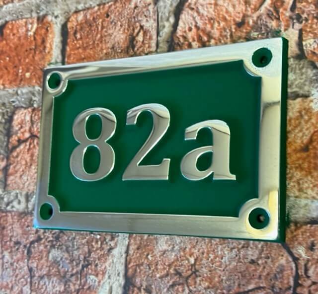 House number sign aluminium rectangle green