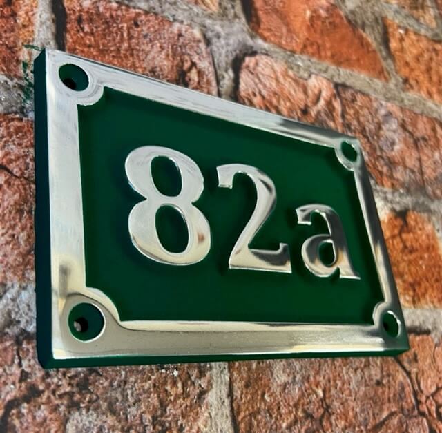 House number sign aluminium rectangle green