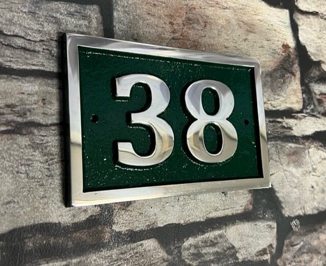 house number sign rectangle in green